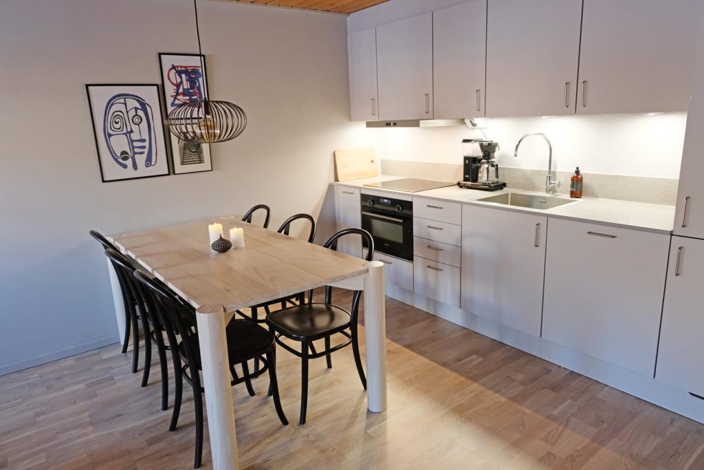 Toppmodernt kök med diskmaskin